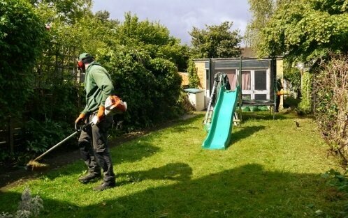 professional gardening services in Guildford
